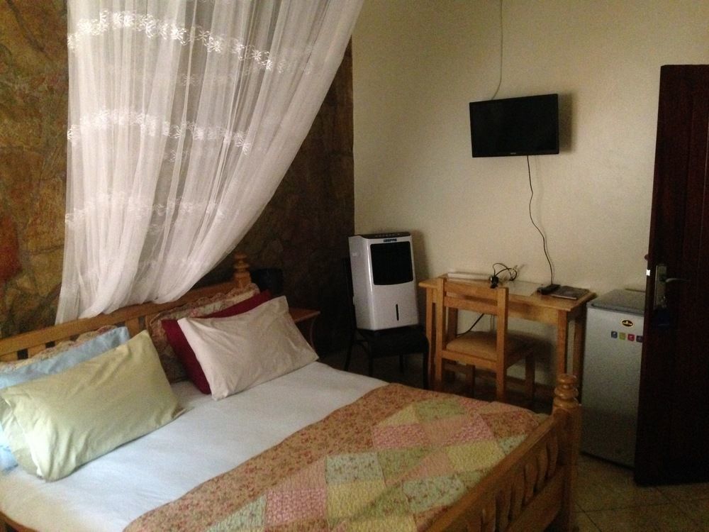 La Feve Beach Bed And Breakfast Hotel Entebbe Kültér fotó